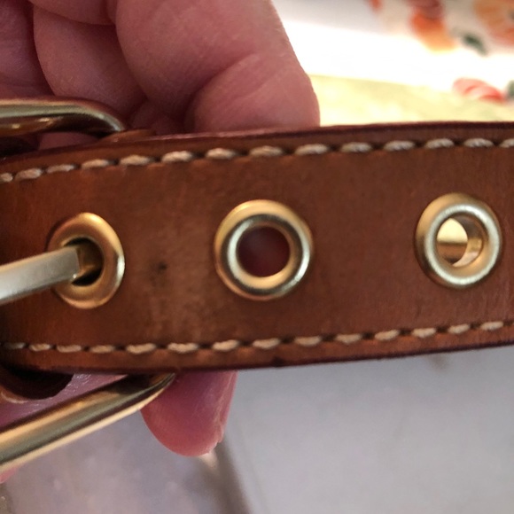 Dooney and Bourke bucket green signature - Picture 4 of 9